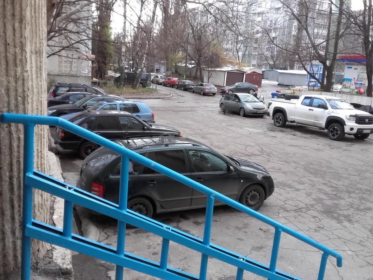 Апартаменты По Дачии Chisináu Habitación foto